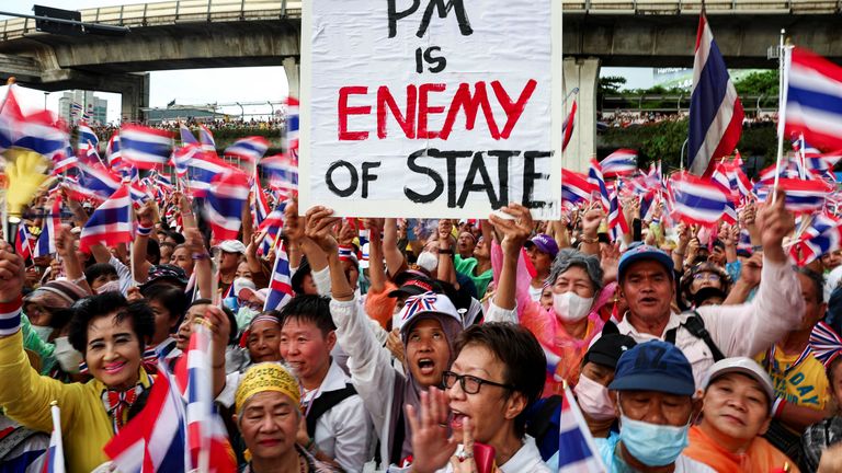 Para pengunjuk rasa berkumpul di Bangkok pada akhir pekan. Foto: Reuters 