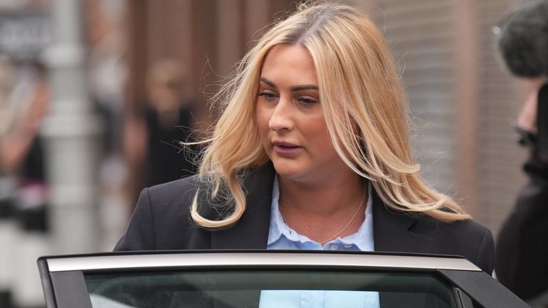 Nikita Hand di luar Pengadilan Banding di Dublin hari ini. Foto: PA